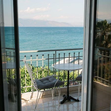 Plaz Hotel Szelianítika Kültér fotó