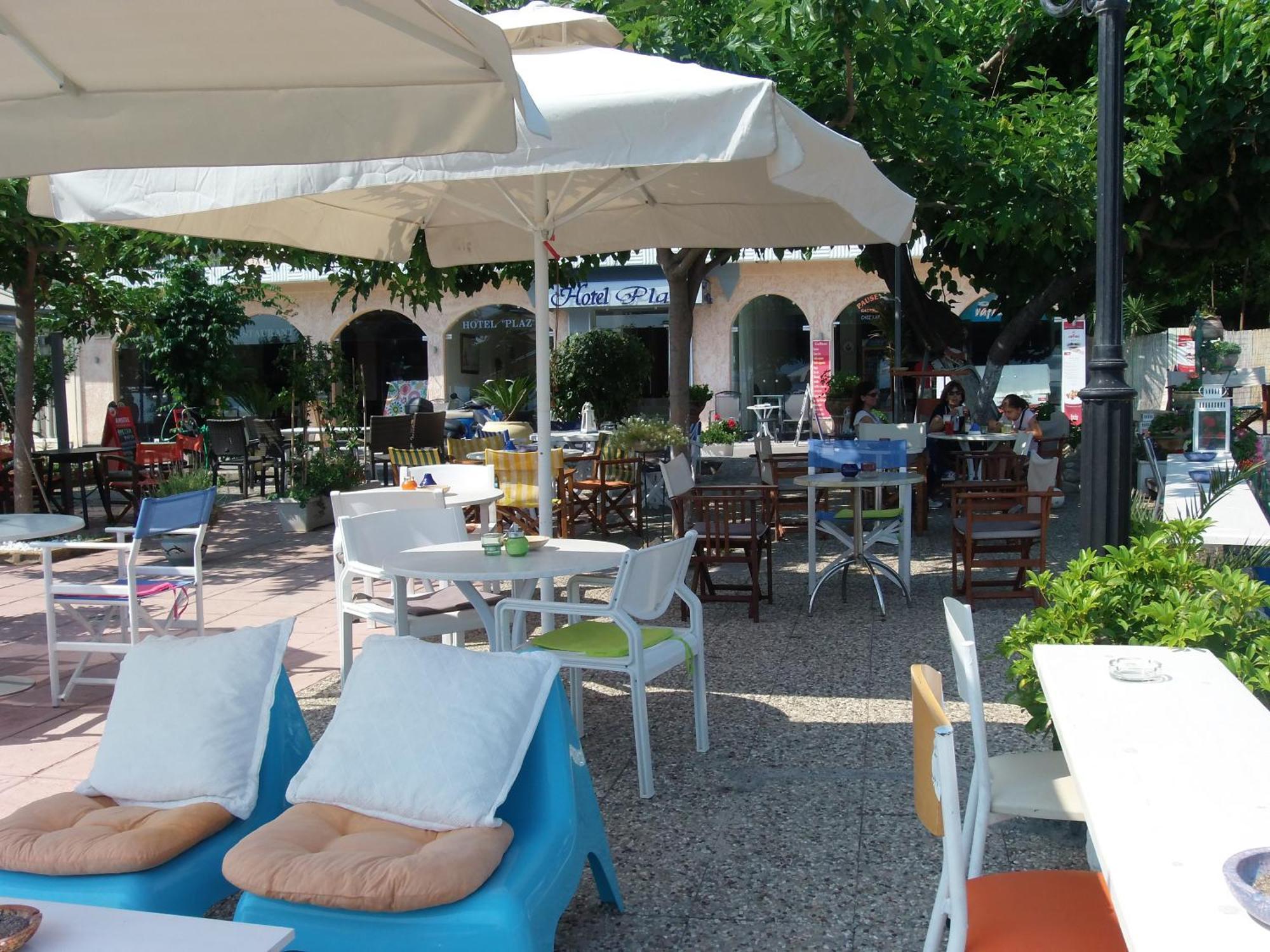 Plaz Hotel Szelianítika Kültér fotó