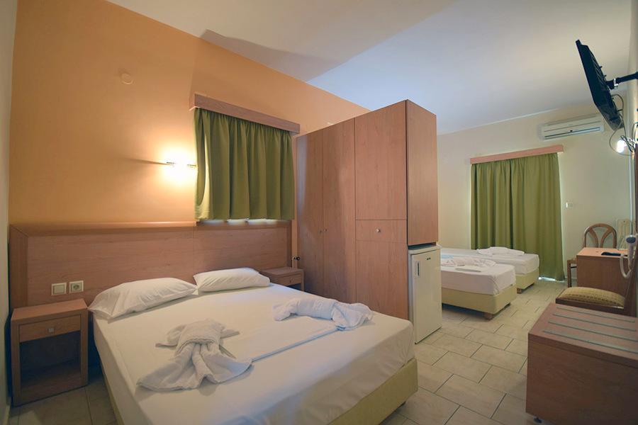 Plaz Hotel Szelianítika Kültér fotó